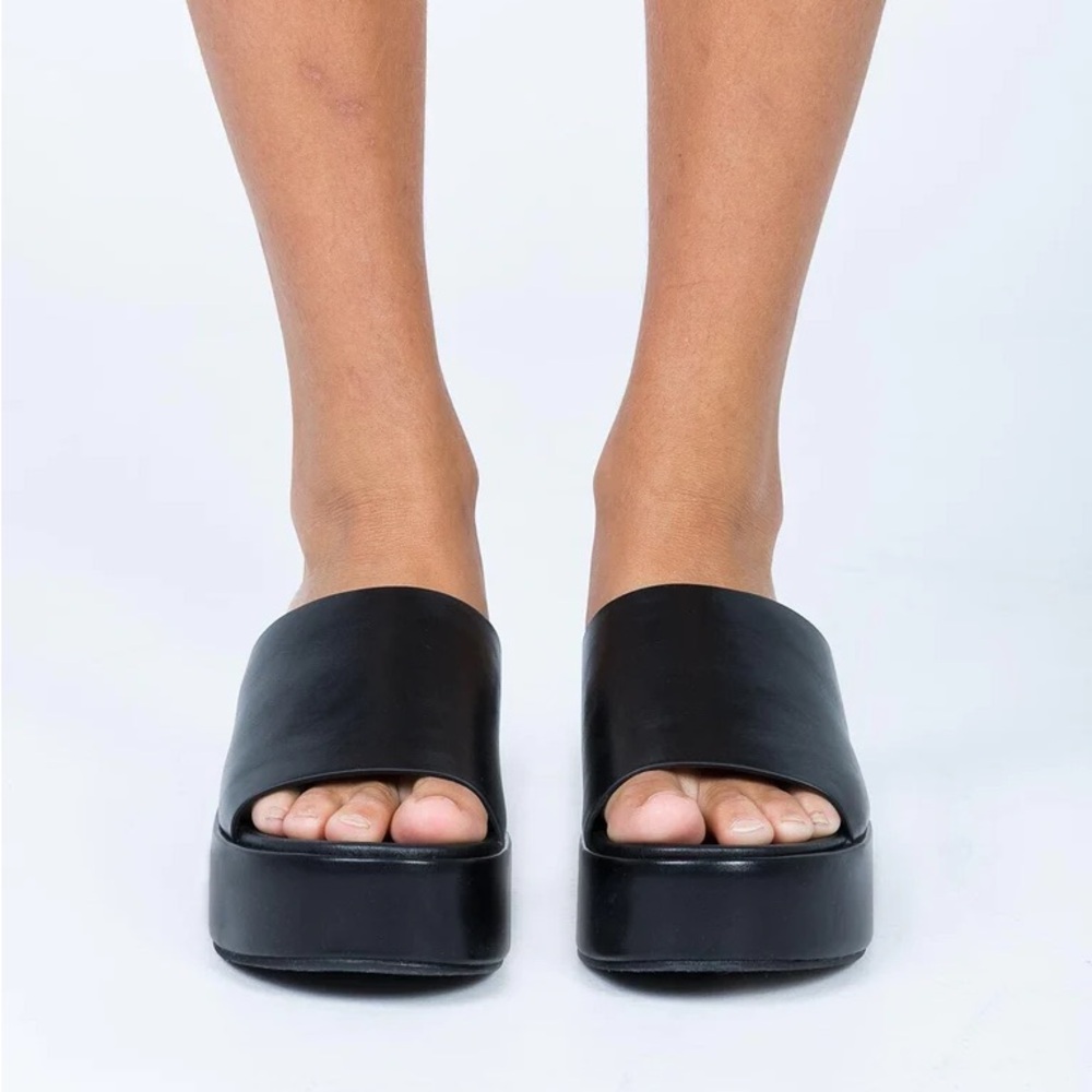 Princess Polly Britta Platform Heels - Picture 6 of 7
